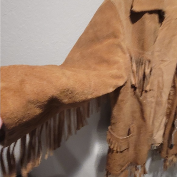 Vintage suede camel tan fringe sweater size medium - Picture 2 of 14
